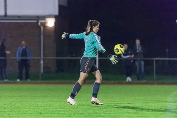 Bild 186 - B-Juniorinnen VfL Pinneberg - Eimsbuettler TV : Ergebnis: 1:0